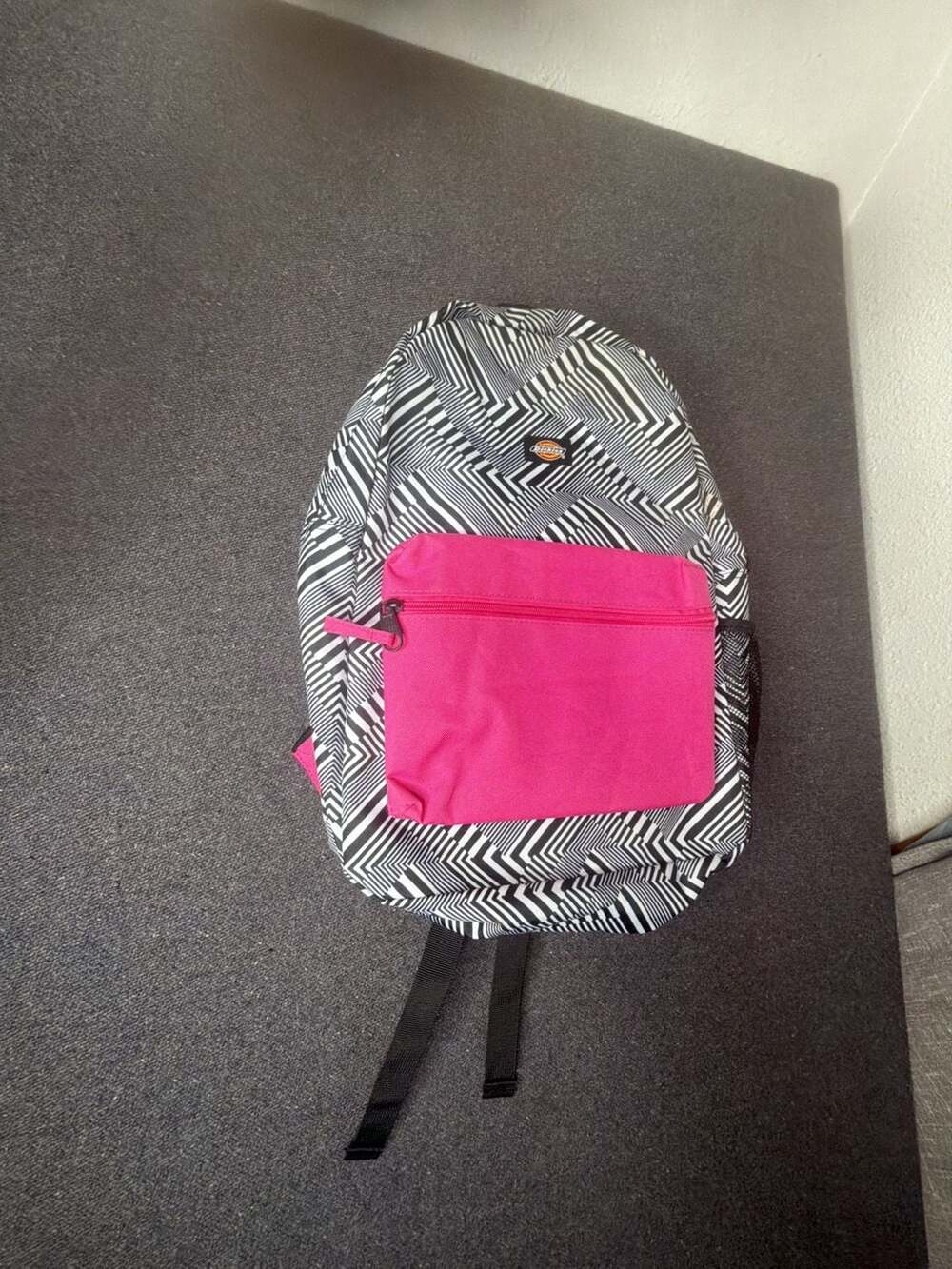 Dickies Freshman Backpack II-BP12811 Black White Geometric Pink